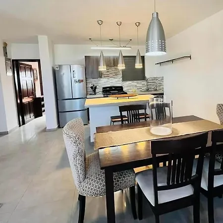 Apartment Design Eiffel Tower *